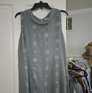 Chic Lina Tomei Sleeveless Gray/Polka Dot Midi Dress